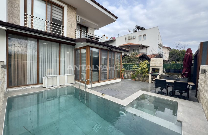 A 3-bedroom Home with a Pool in Fethiye Muğla 1