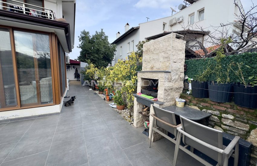 A 3-bedroom Home with a Pool in Fethiye Muğla 5
