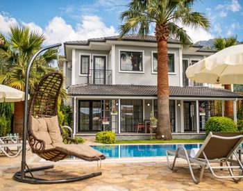 Fethiye Ölüdeniz'de Kısa Dönem Kiralamaya Uygun Havuzlu Villa 1
