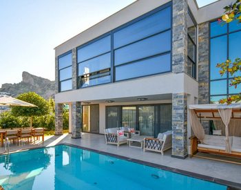 Bodrum'da Özel Havuzlu Taşınmaya Hazır Lüks Ev 1