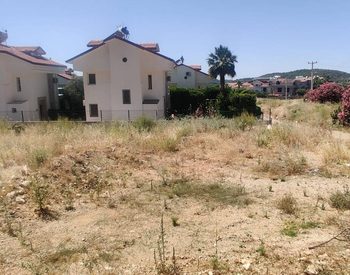 Terrain Zoné Avec Vue Partielle Sur La Mer À Fethiye, Ölüdeniz 2