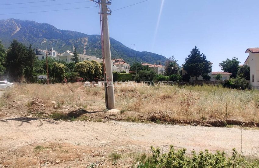 Fethiye Ölüdeniz'de Kısmi Deniz Manzaralı İmarlı Arsa 10
