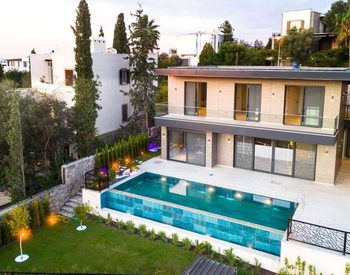 Bodrum Yalıkavak'ta Özel Havuzlu Deniz Manzaralı Villa 1