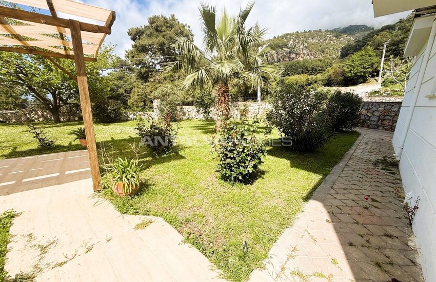 Maison Sur Un Terrain De 1500 M² À Fethiye Ölüdeniz 14