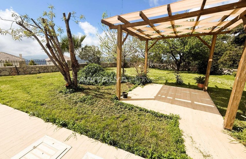Maison Sur Un Terrain De 1500 M² À Fethiye Ölüdeniz 13