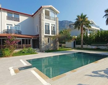 Stijlvolle Vrijstaande Villa Met Privézwembad In Fethiye, Turkije 3