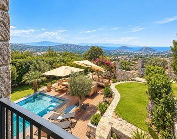 Maison En Pierre Détachée Avec Piscine Privée À Bodrum 2