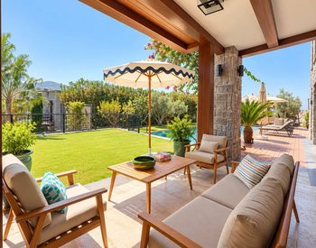 Maison En Pierre Détachée Avec Piscine Privée À Bodrum 3