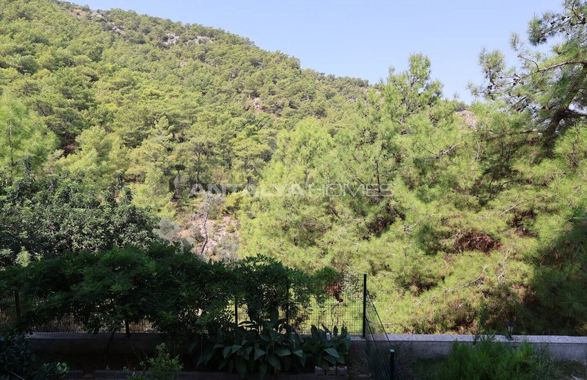 Fethiye'de Doğa Manzaralı 3 Yatak Odalı Ters Dubleks Daire 3