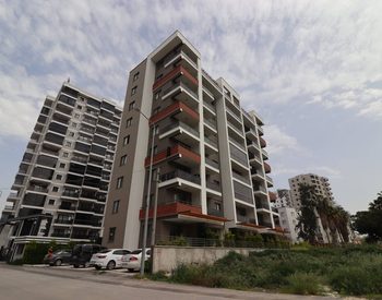 Новые квартиры с бассейном в Мерсин Эрдемли 2