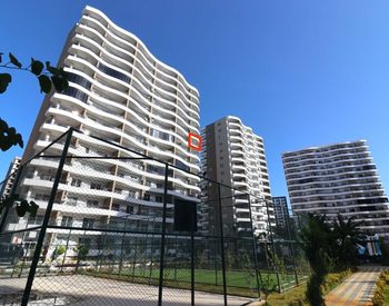 Brand New 2-bedroom Flat Near the Sea in Mersin 2