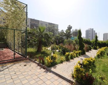 Middle Floor Apartments for Sale Near the Sea in Mersin 3