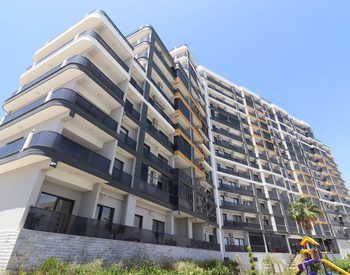 Elegant Apartments with Basketball Field in Mersin Erdemli 1