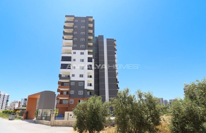 Apartments Within Walking Distance of the Beach in Mersin Tomuk 3