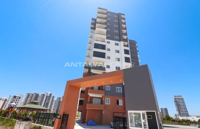 Apartments Within Walking Distance of the Beach in Mersin Tomuk 5