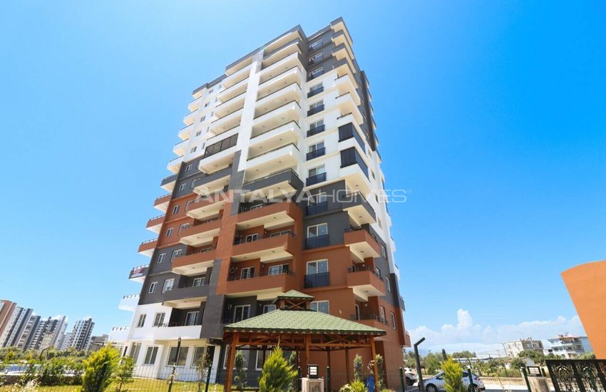 Apartments Within Walking Distance of the Beach in Mersin Tomuk 4