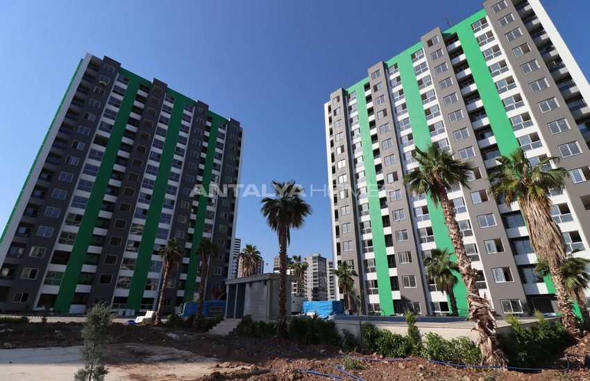 Investment 2-bedroom Properties with Sea Views in Mersin 2