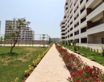 شقق مطلة على البحر و الطبيعة للبيع في مرسين توموك 2
