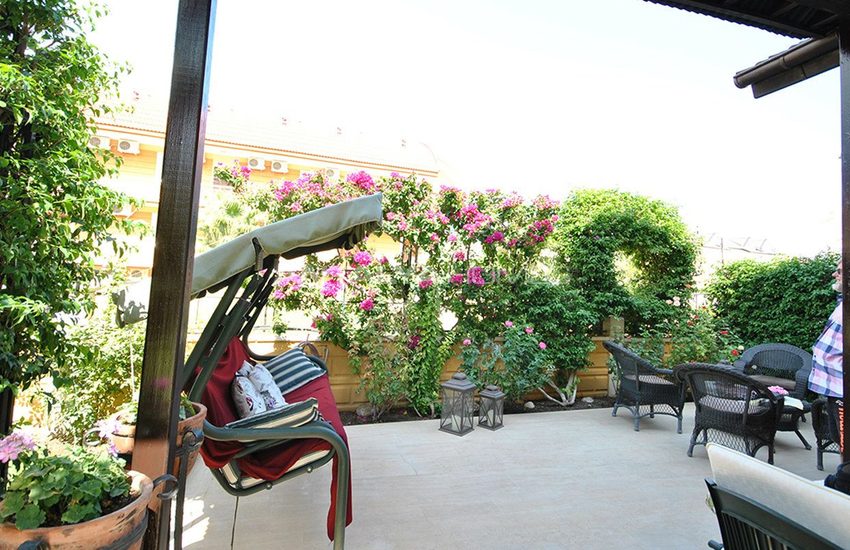 Semi-detached Houses in Kemer Center with Mountain View 12