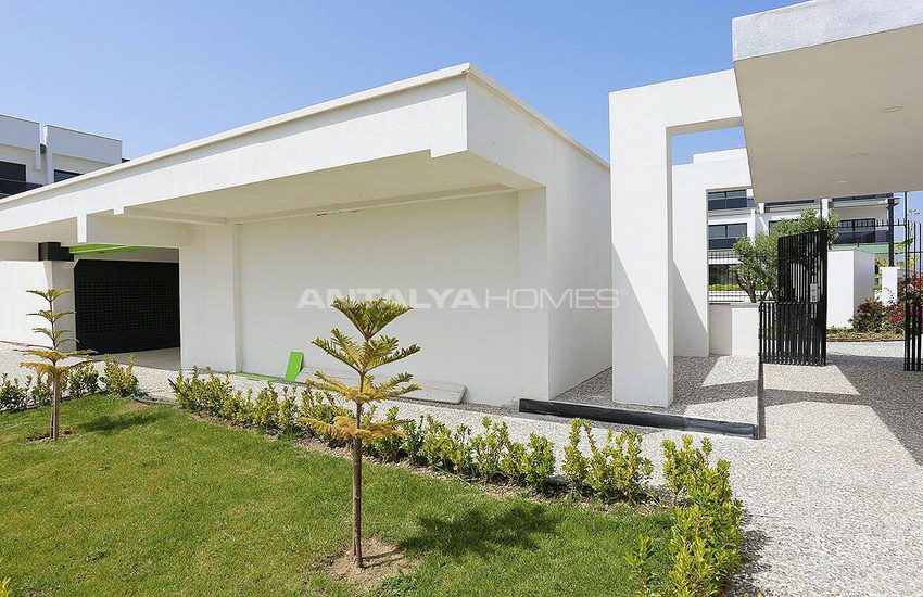 Antalya Manavgat’ta Nehire Sıfır Marinalı Lüks Daireler 6