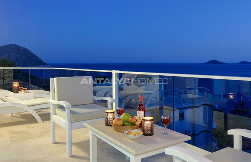 Fantastic Sea View House with a Private Pool in Kalkan 5