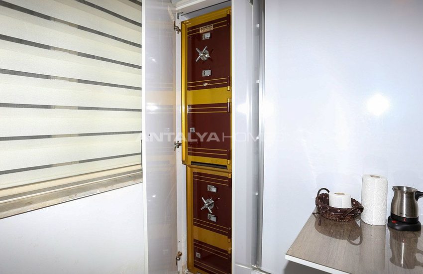 Centrally Located Office with Furniture in Muratpasa 20