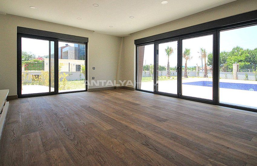Kemer Villas Equipped with the Latest Technology 12