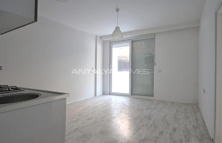 Centrally Located Cheap Apartments in Antalya 13