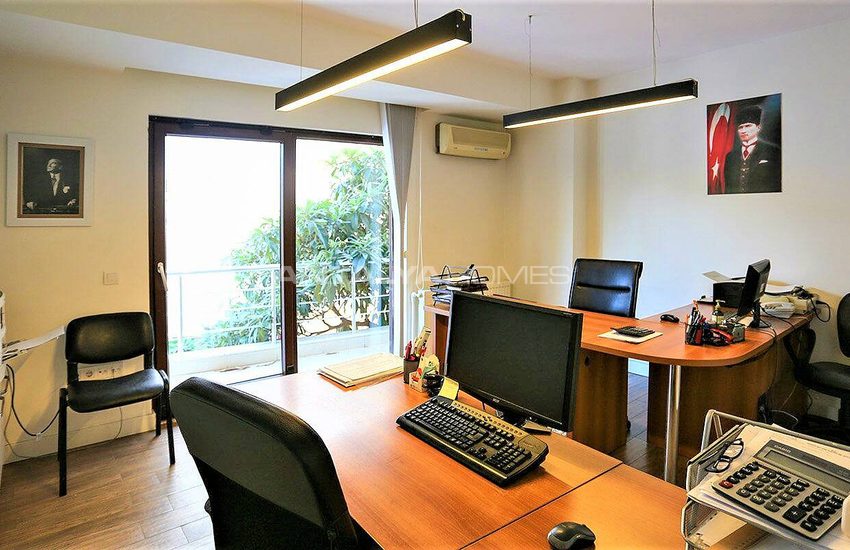 Goed Gelegen Home Office Concept Appartement In Lara 13