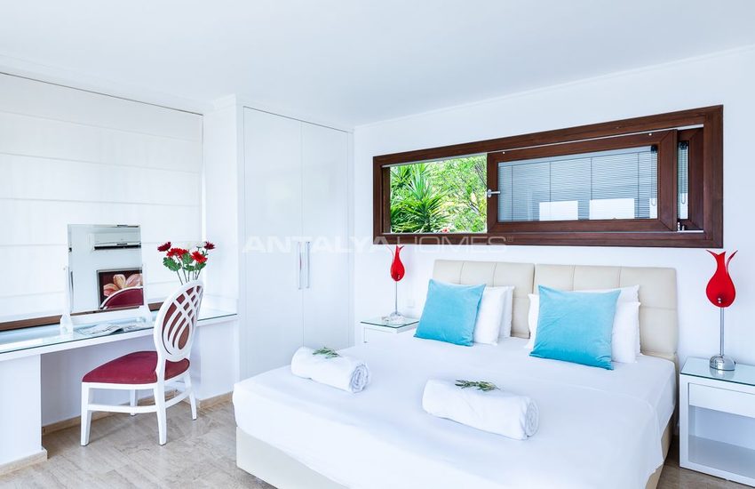 Spacious and Modern Villa with Sea View in Kalkan 10