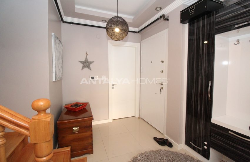 Furnished Apartment in a Complex with Pool in Konyaaltı 19