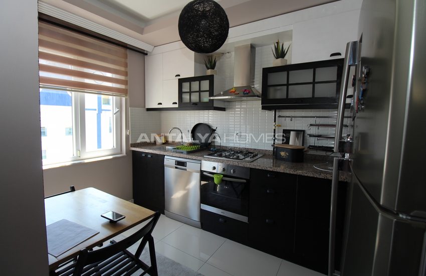 Furnished Apartment in a Complex with Pool in Konyaaltı 30