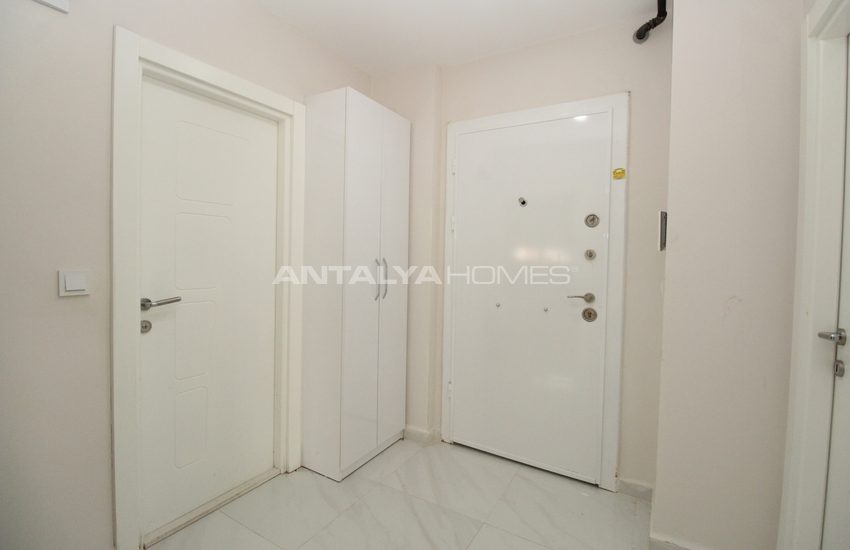 Fully Furnished Flat in a Secure Complex in Konyaalti Sarisu 28