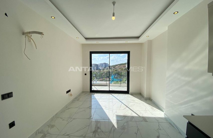 Appartementen In Een Beveiligd Complex Met Zwembaden In Kestel Alanya 17