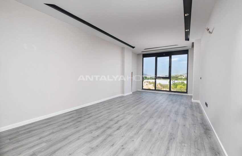 Alanya Oba'da Yüksek Konumlu Site İçinde Yatırımlık Daireler 20