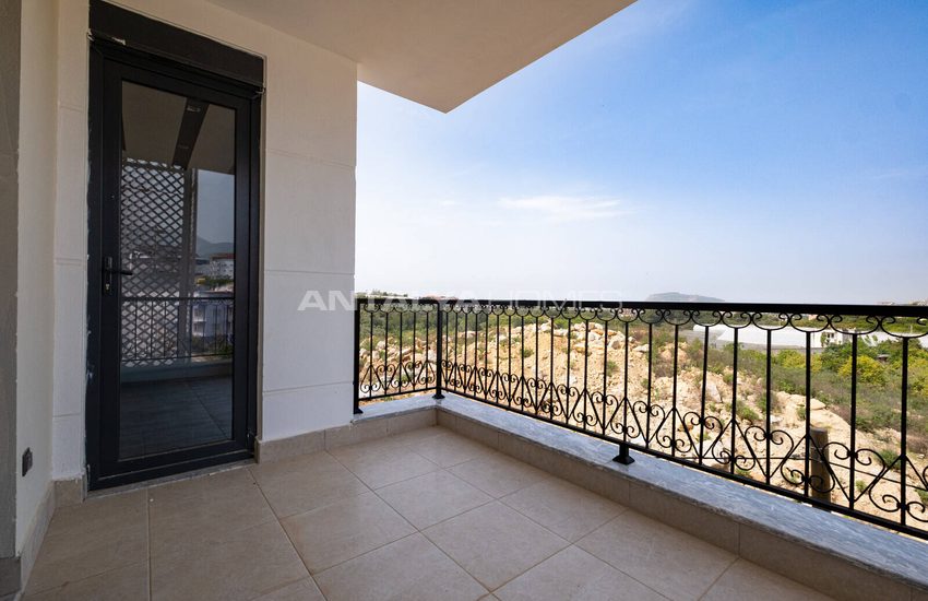 Alanya Oba'da Yüksek Konumlu Site İçinde Yatırımlık Daireler 29