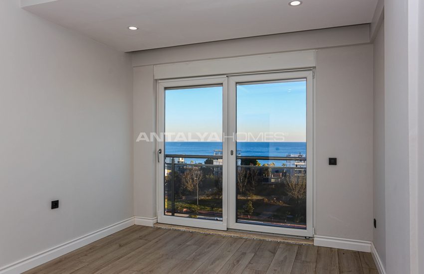 Luxury Apartments with Rich Interior Features in Konyaalti 37