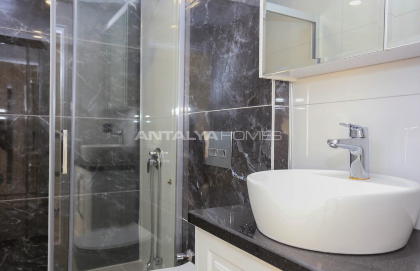Luxury Apartments with Rich Interior Features in Konyaalti 47