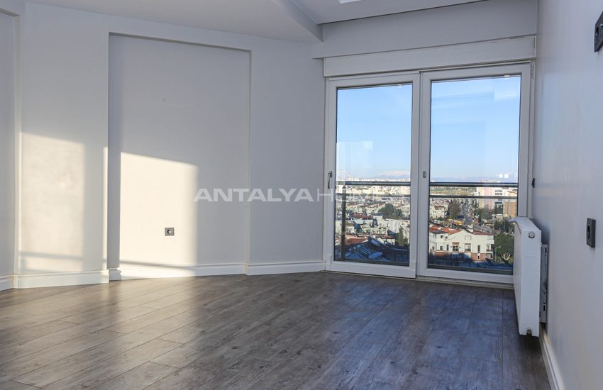 Luxury Apartments with Rich Interior Features in Konyaalti 30