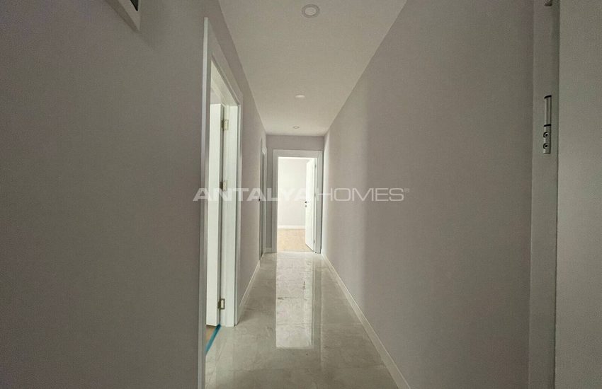 Antalya Şehir Merkezinde Şık Tasarımlı Sıfır Daireler 14