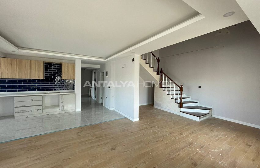 Antalya Şehir Merkezinde Şık Tasarımlı Sıfır Daireler 15
