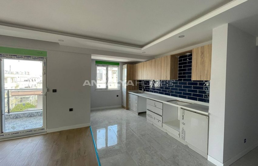 Antalya Şehir Merkezinde Şık Tasarımlı Sıfır Daireler 19
