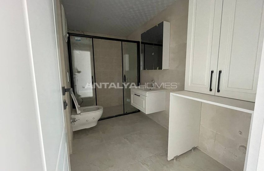 Antalya Şehir Merkezinde Şık Tasarımlı Sıfır Daireler 27