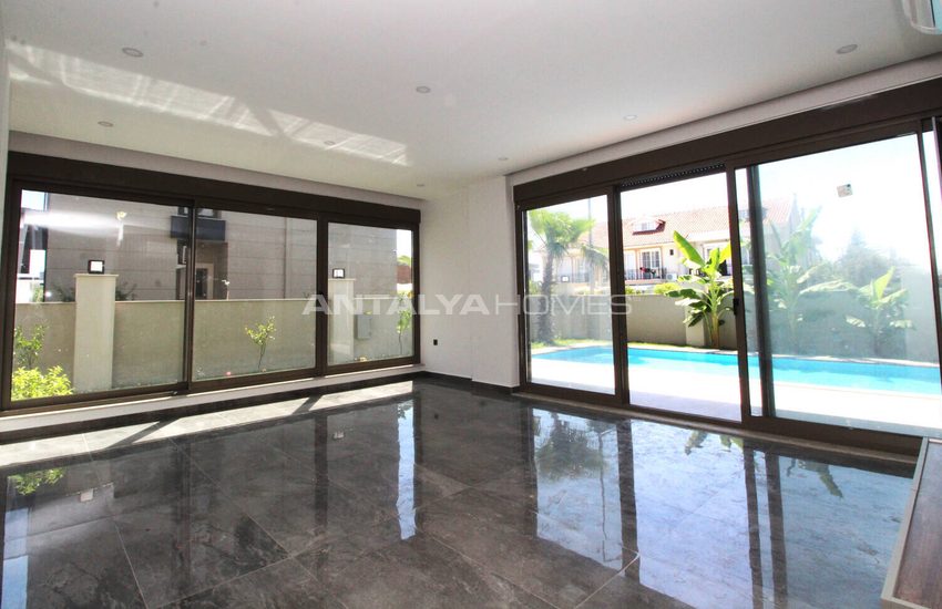 Belek’te Denize ve Golf Kulüplerine Yakın Modern Villalar 10