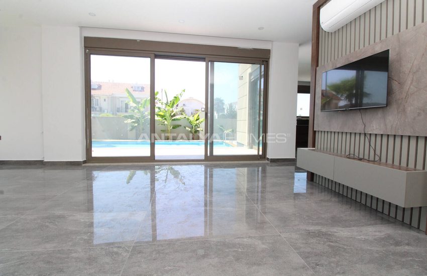 Belek’te Denize ve Golf Kulüplerine Yakın Modern Villalar 12