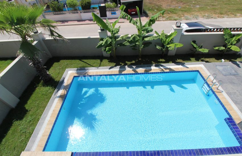 Belek’te Denize ve Golf Kulüplerine Yakın Modern Villalar 40