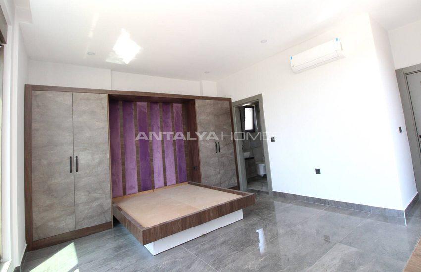 Belek’te Denize ve Golf Kulüplerine Yakın Modern Villalar 22