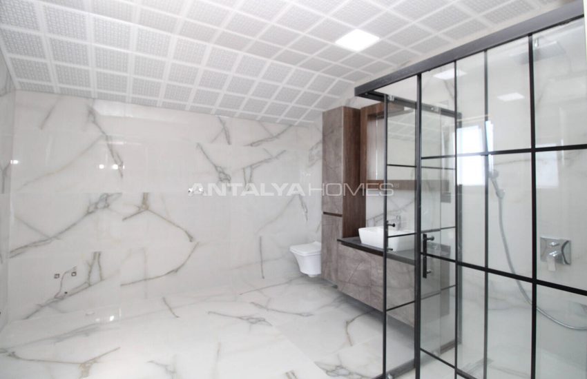 Belek’te Denize ve Golf Kulüplerine Yakın Modern Villalar 29
