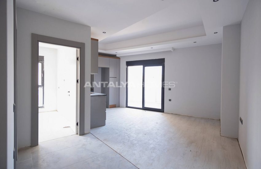 Alanya Avsallar'da Havuzlu Site İçinde Modern Daireler 7