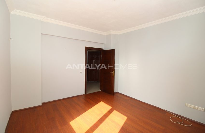 Spacious and Well-located Apartment for Sale in Lara 13